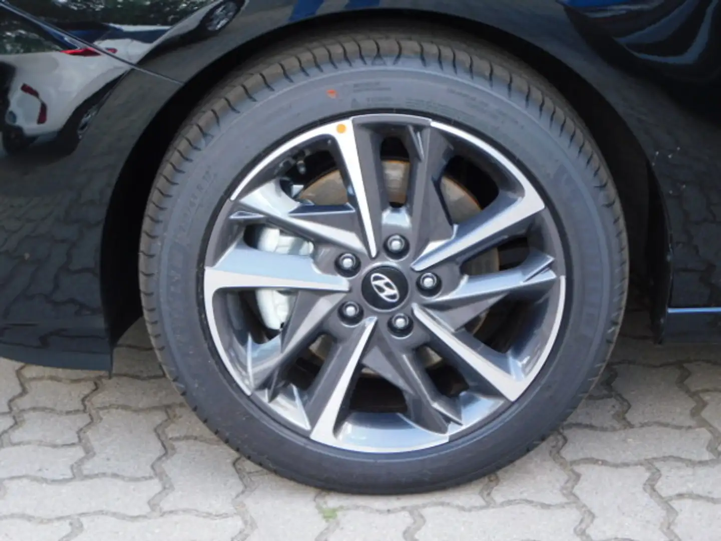 Hyundai i30 Trend mit Navi Noir - 2