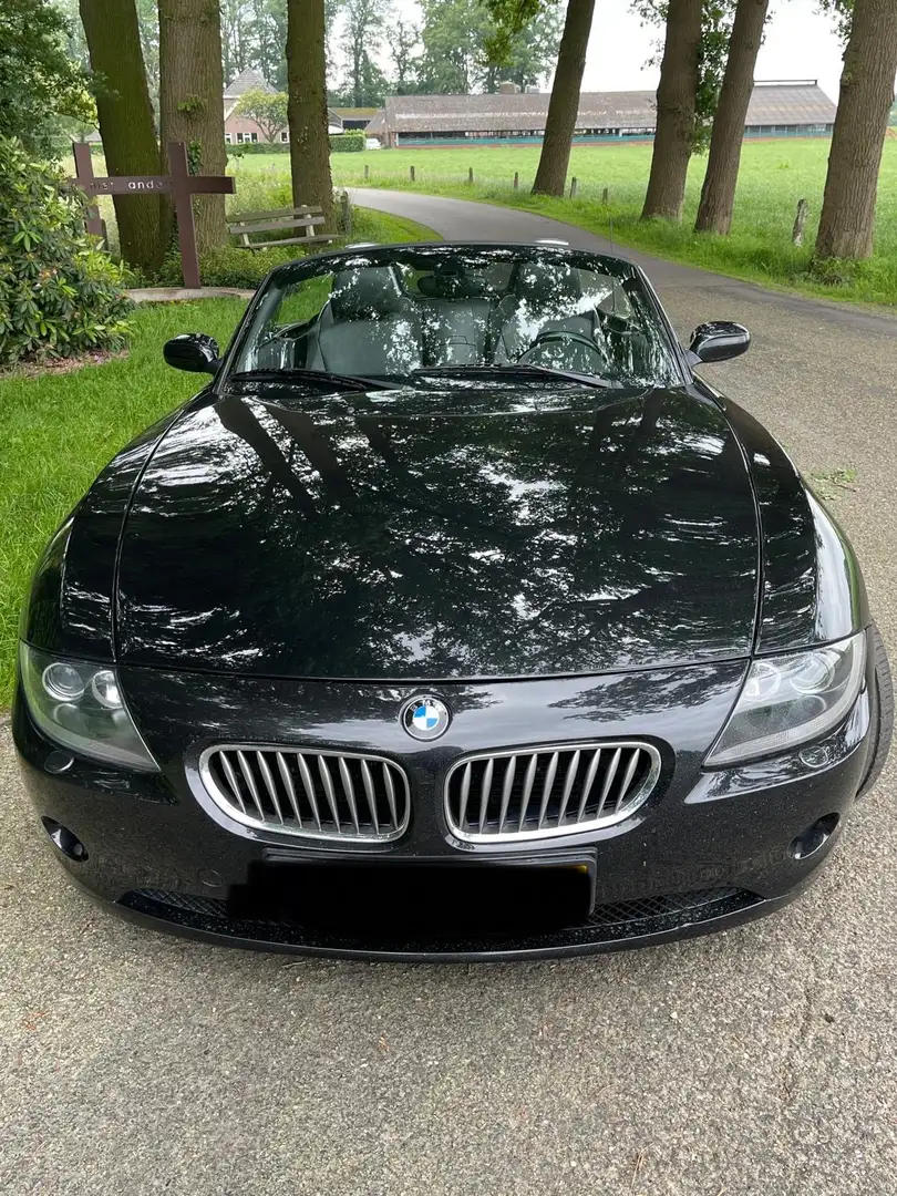 BMW 3.0i Серый - 1