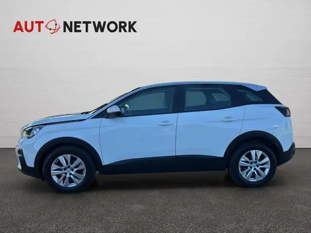 Peugeot 3008 view 7