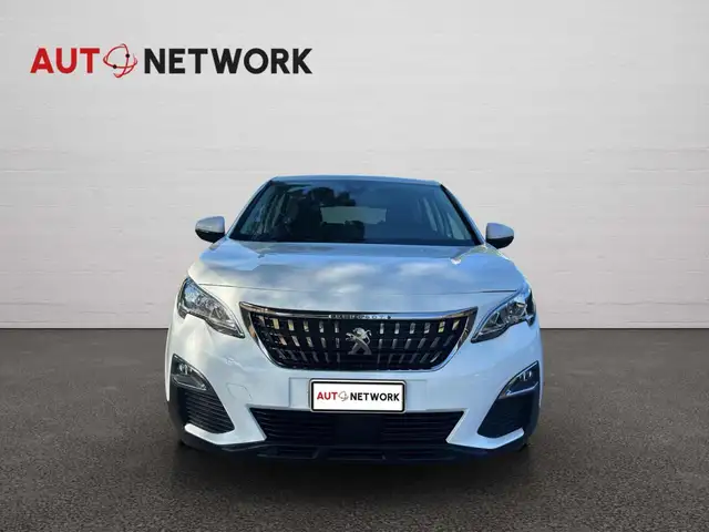Peugeot 3008 view 5
