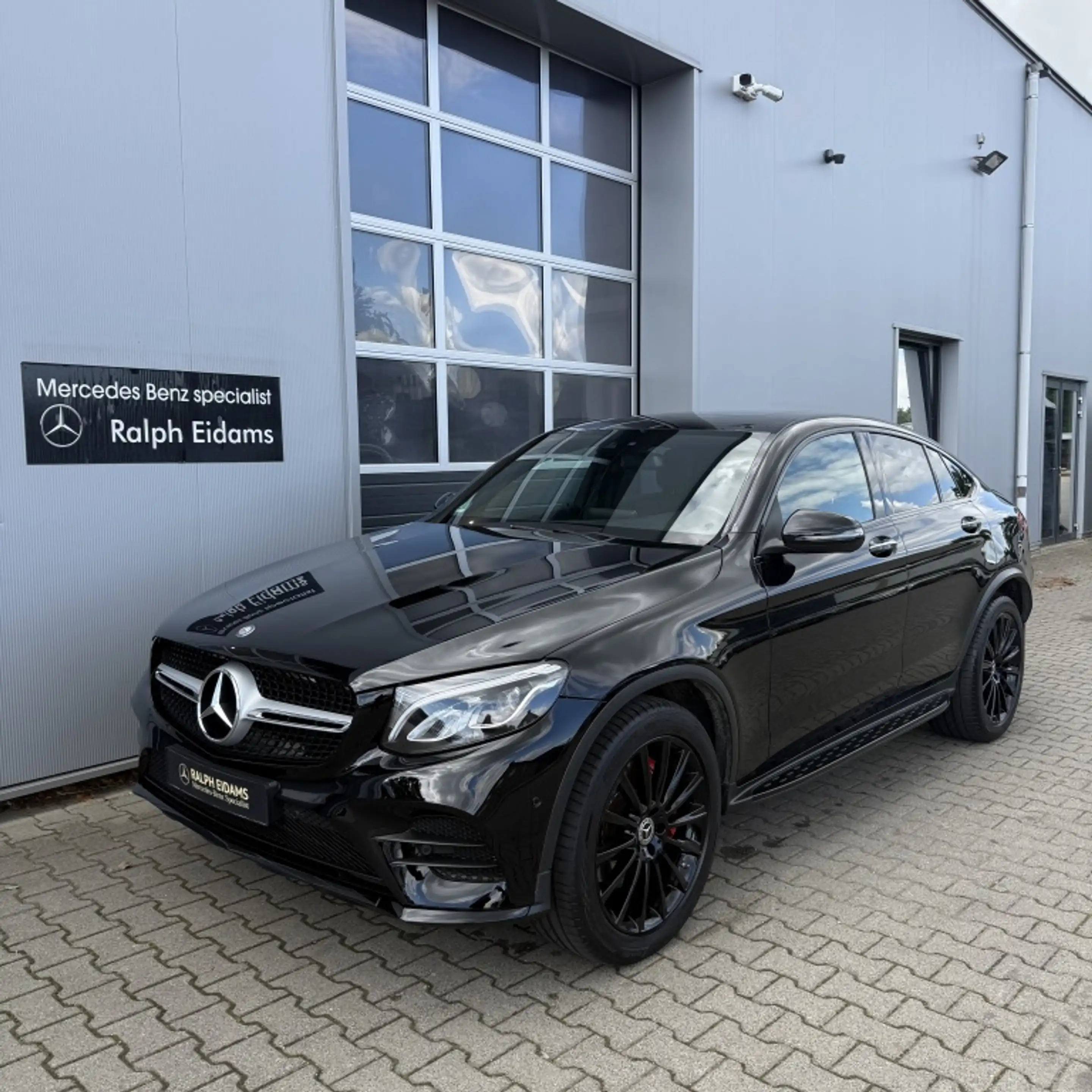 Mercedes-Benz GLC 250 Coupé 4MATIC Edition 1 — photo 2