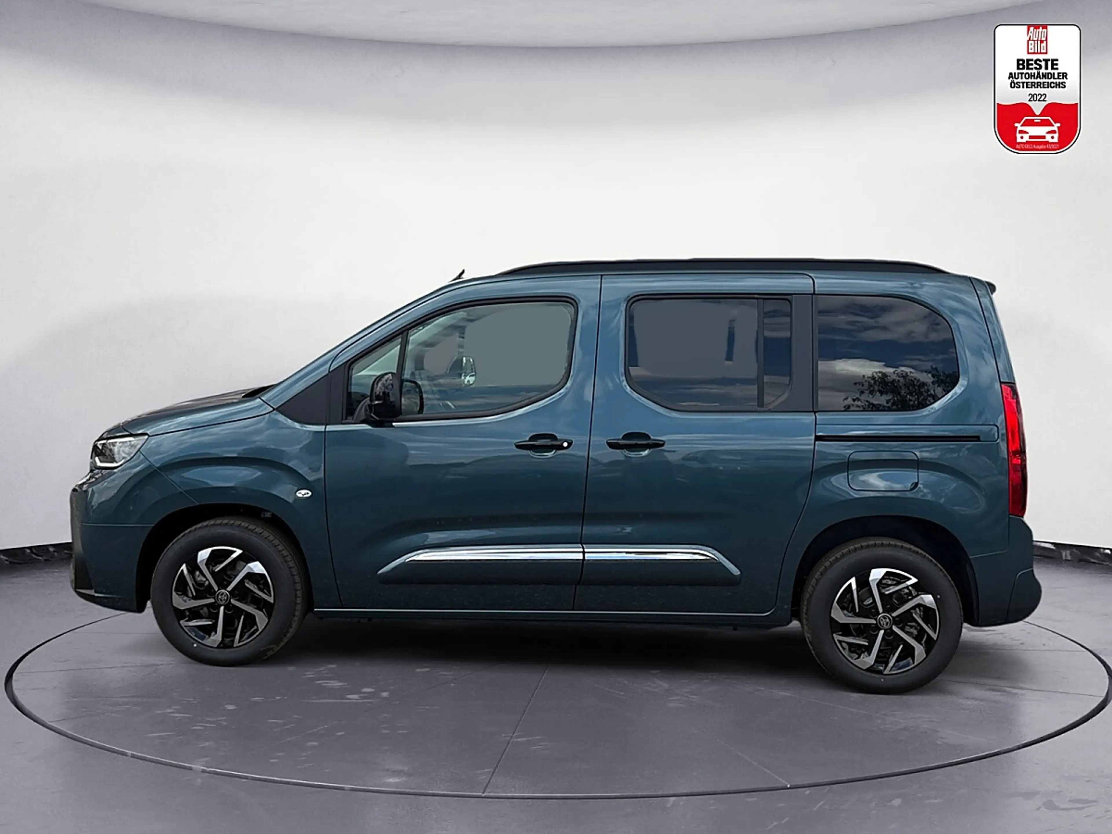 Toyota Proace City Verso Teamplayer L1 1,5 Diesel | 6-Gang | ab 32... — photo 6