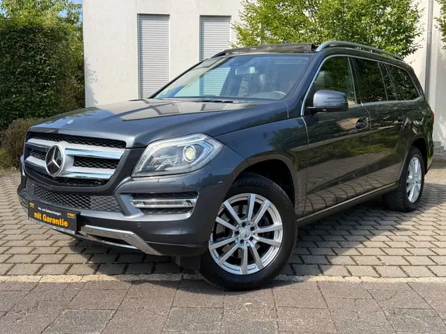 Mercedes-Benz GL 350 BlueTec 4Matic/PANO/7xsitze/Kamera/AHK