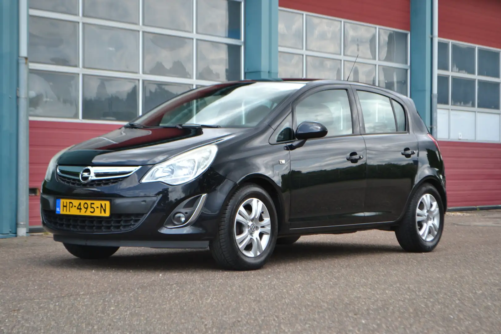 Opel Corsa 1.0 12V Edition 5-DEURS Zwart - 1