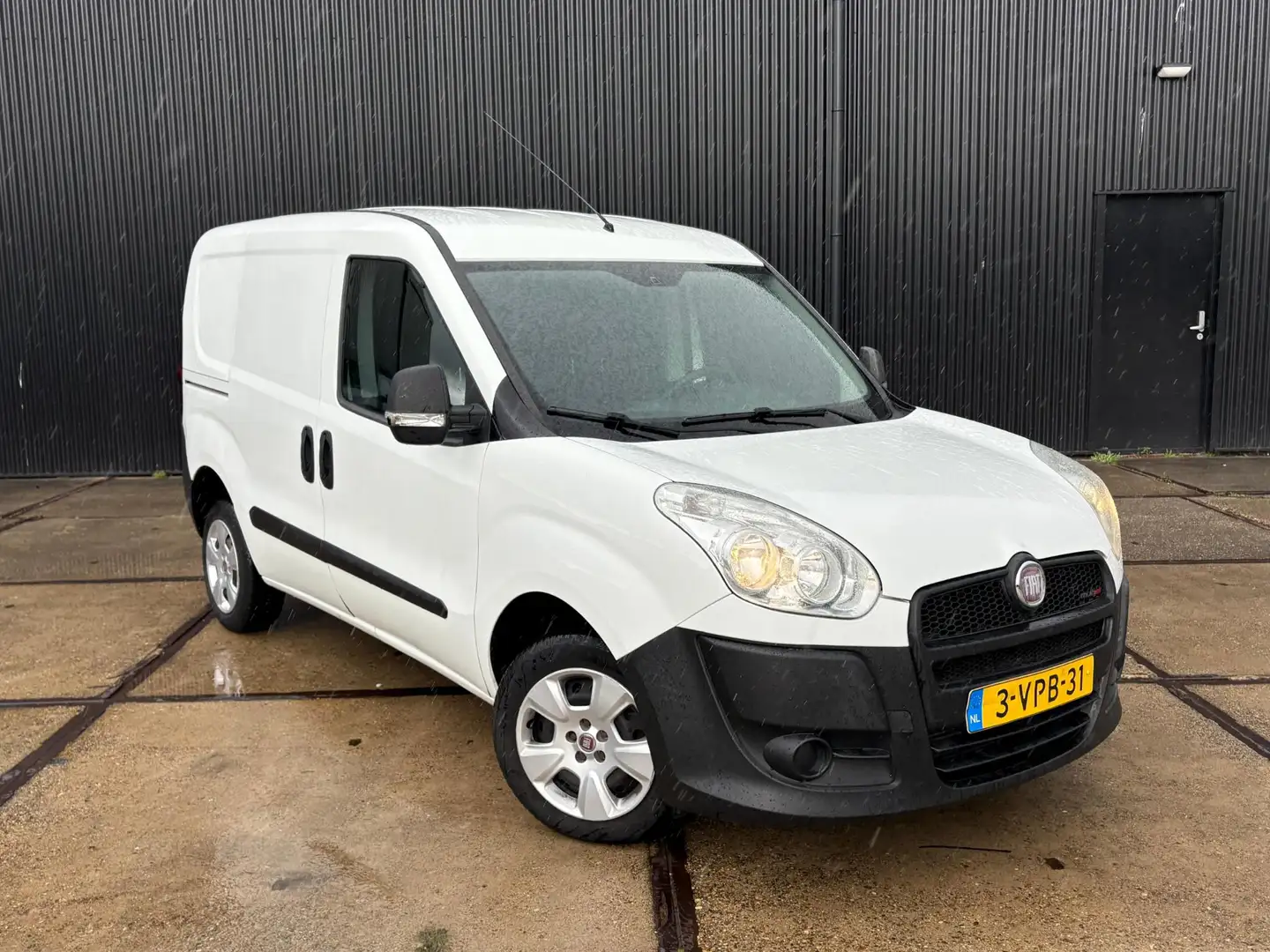 Fiat Doblo Cargo 1.3 MultiJet | Export | Blanc - 2