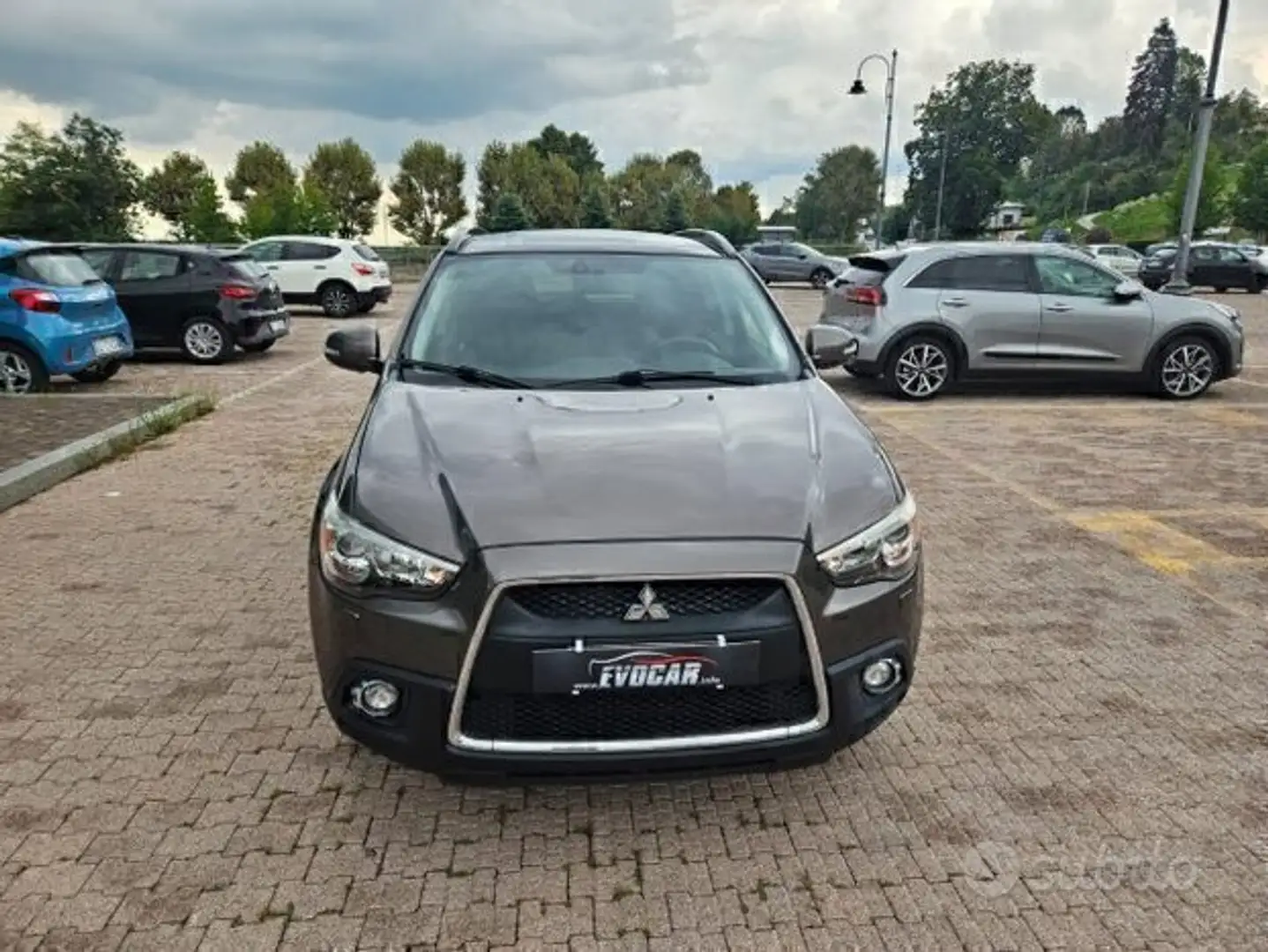 Mitsubishi ASX 4X4 VALUTIAMO USATO/SCAMBIO Šedá - 1