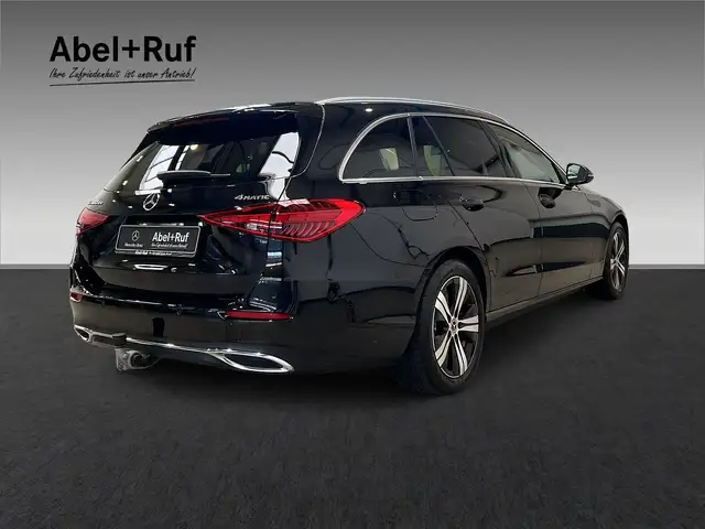 Mercedes-Benz C-Class view 7