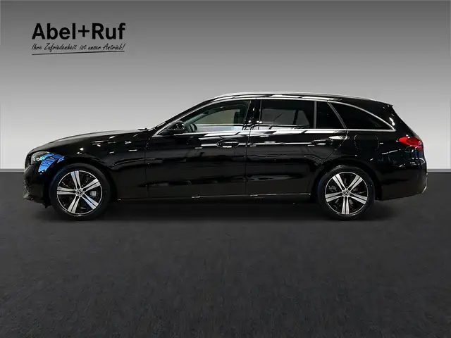Mercedes-Benz C-Class view 5