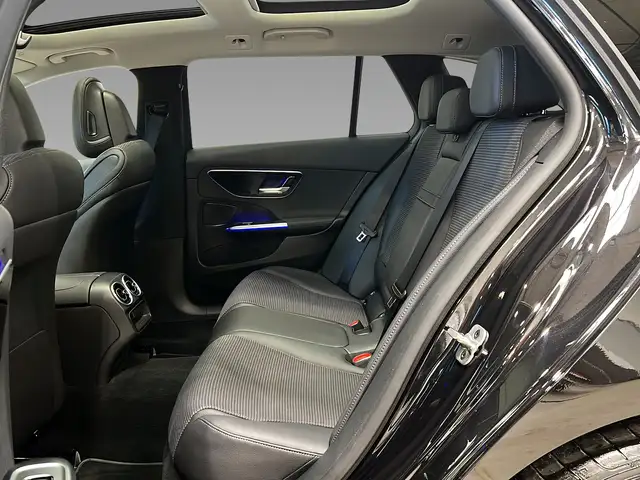 Mercedes-Benz C-Class view 10