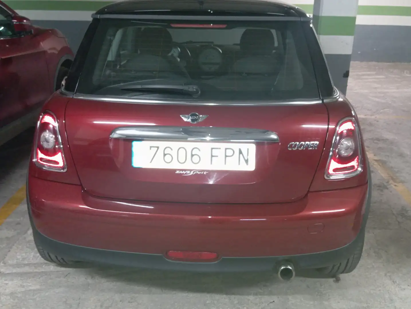 MINI Cooper R56. 1.6 gasolina 120 CV - 2