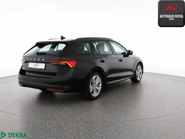 Skoda Octavia view 5