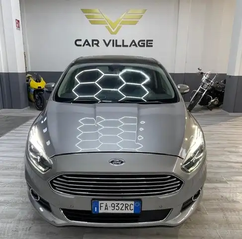 Ford S-Max S-Max 2.0 TDCi 180CV Start&Stop Powershift Titaniu