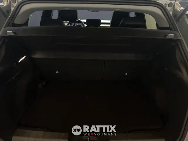 Jeep Avenger view 6