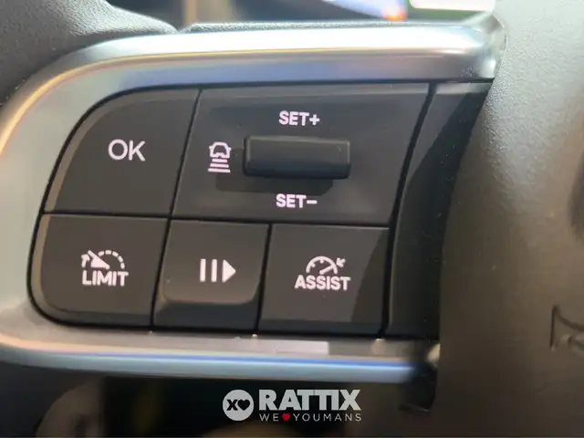 Jeep Avenger view 12