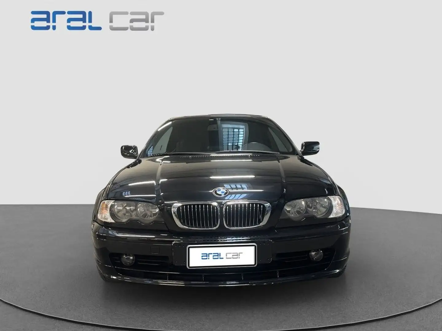 BMW 320 Ci Cabrio 2.2 BENZINA 170CV *HARD TOP* Nero - 2