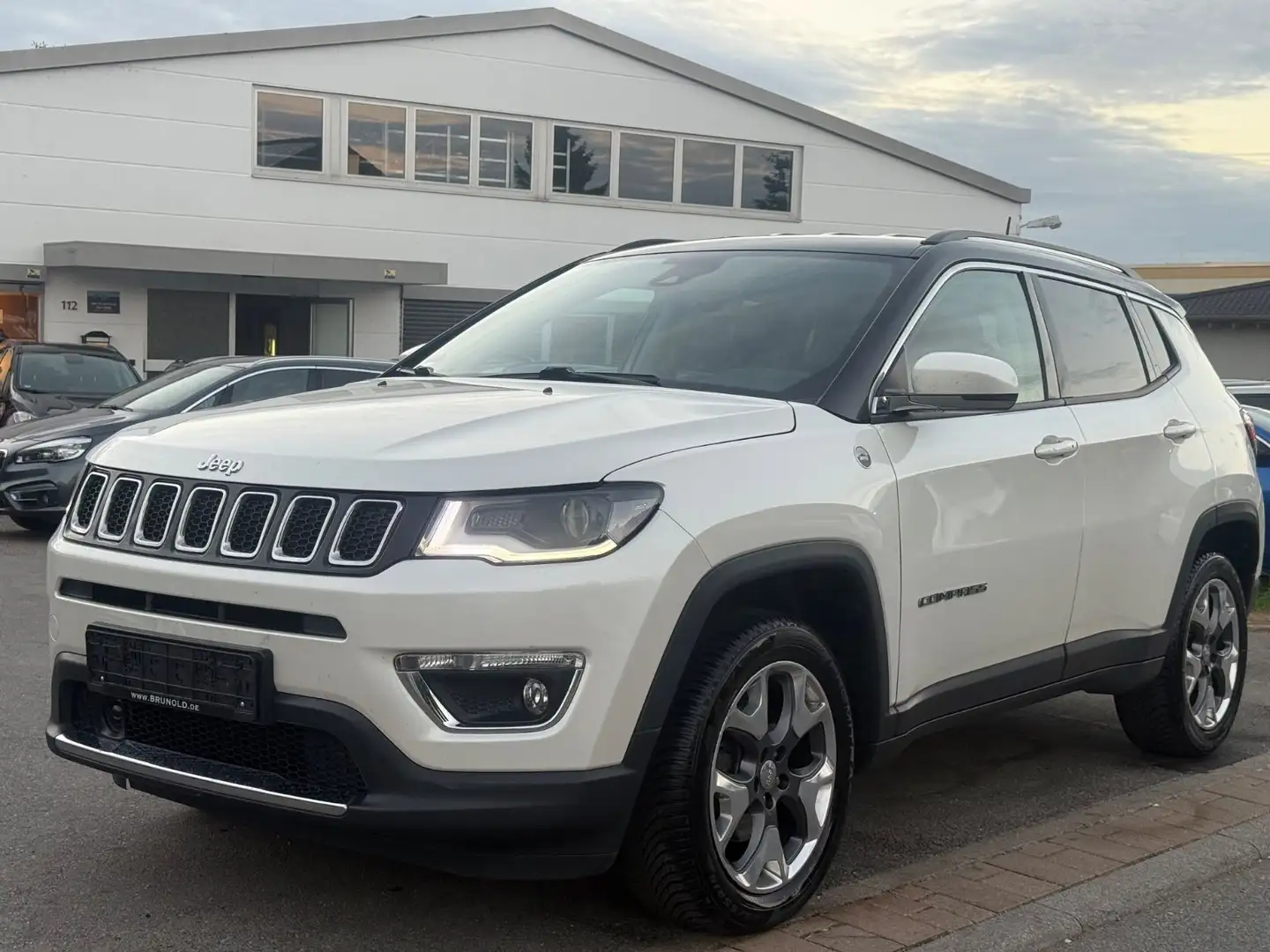 Jeep Compass Opening Edition 4WD*NAVI*NUR*60KM*NEU*TÜ Weiß - 2