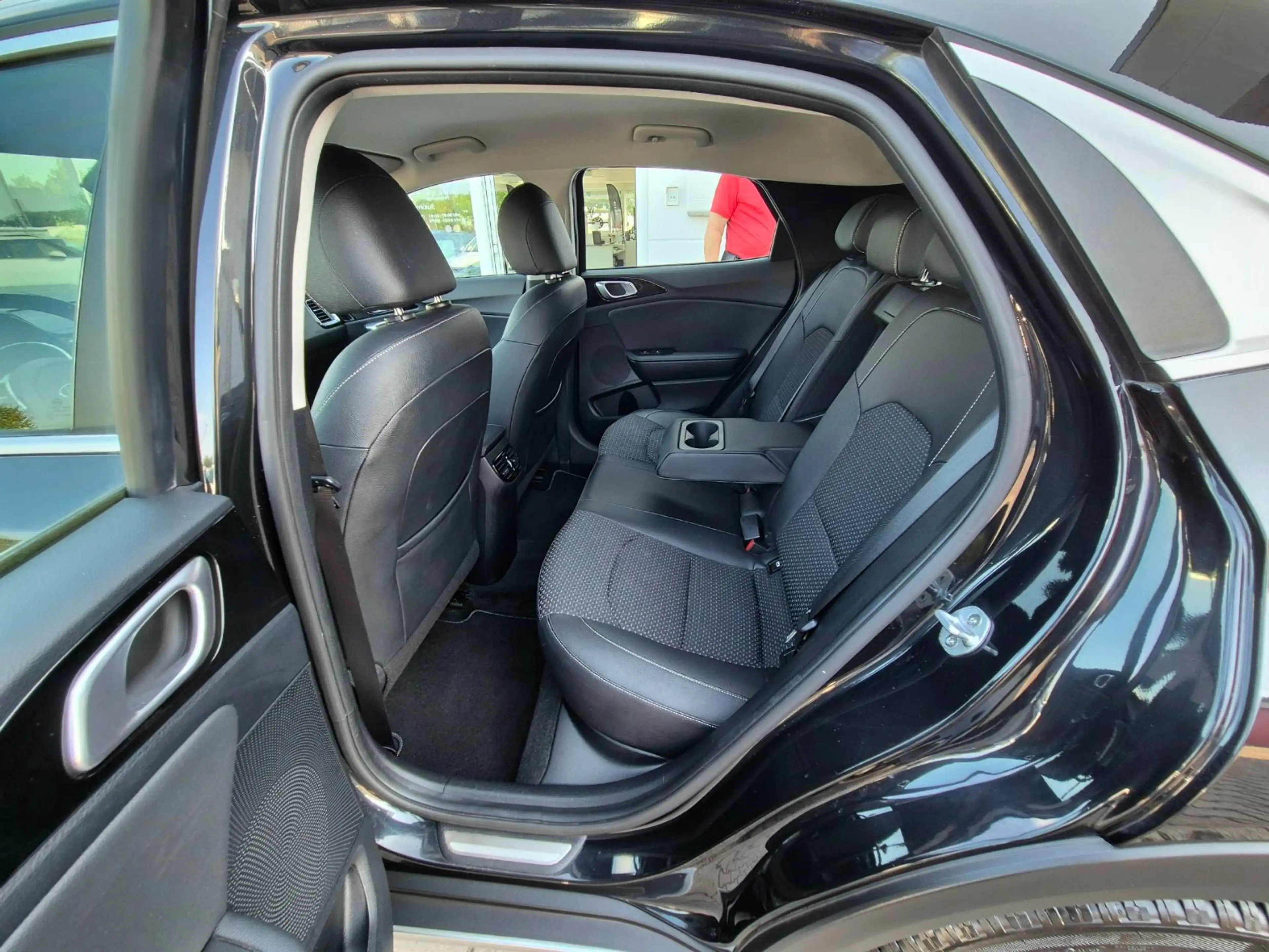 Kia XCeed 1.4 T-GDi 140 DCT7 Spirit — photo 12