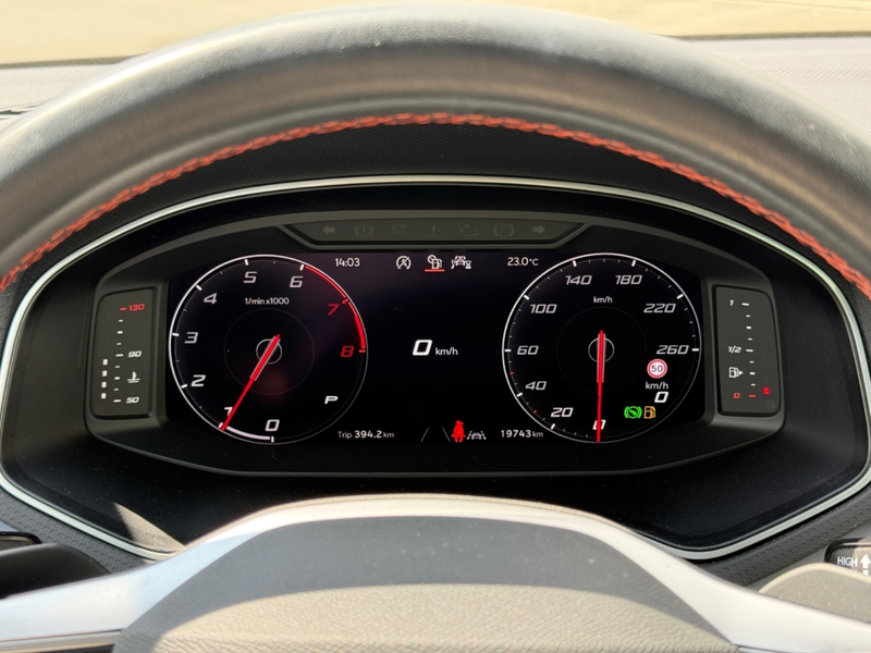 SEAT Arona 1.5 TSI DSG FR Pro ACC FullLink Navi LED 17Alu GJR — photo 9