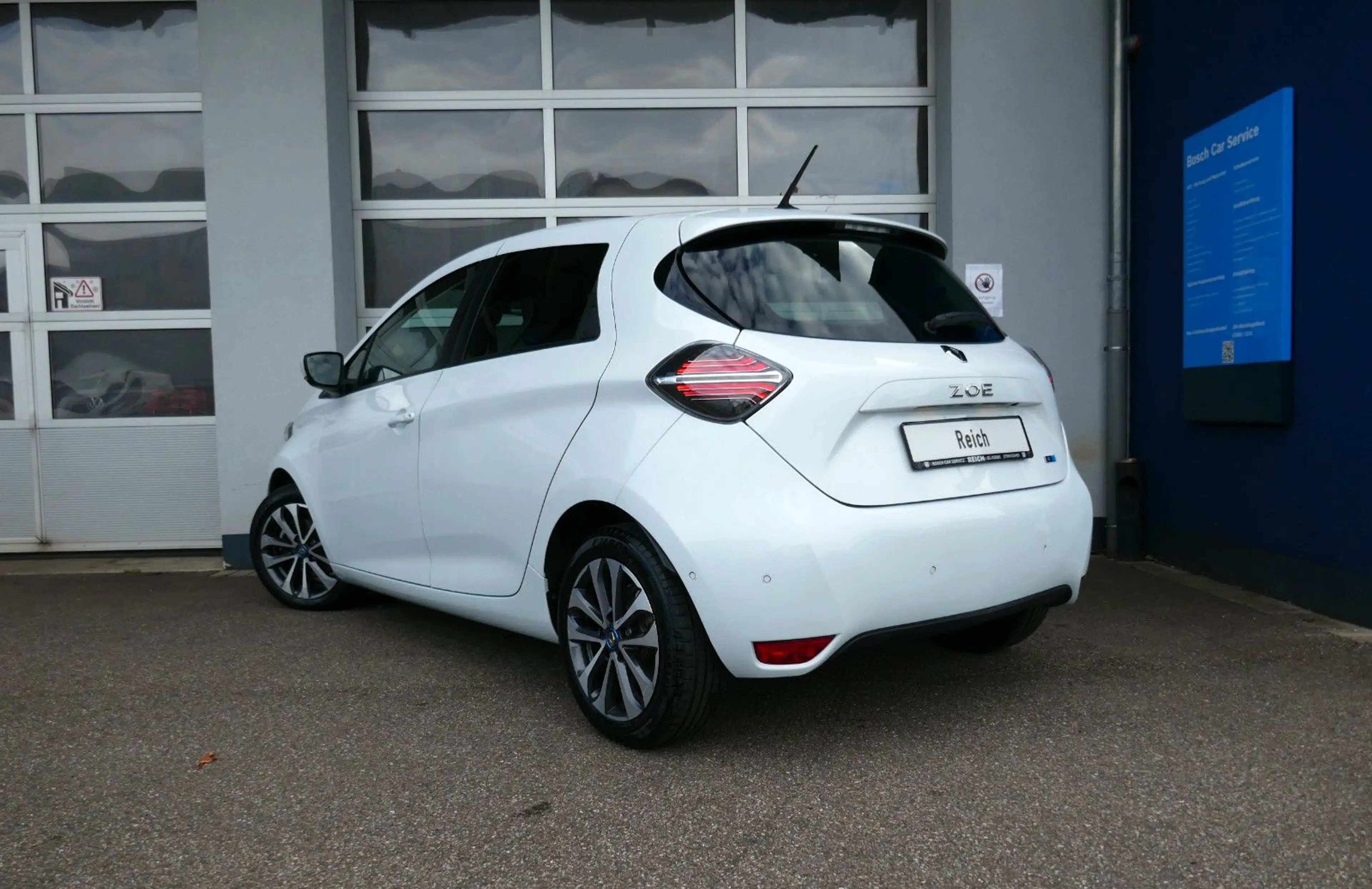 Renault ZOE (Kaufbatterie) Z.E. 50 INTENS CCS STANDHZ — photo 2