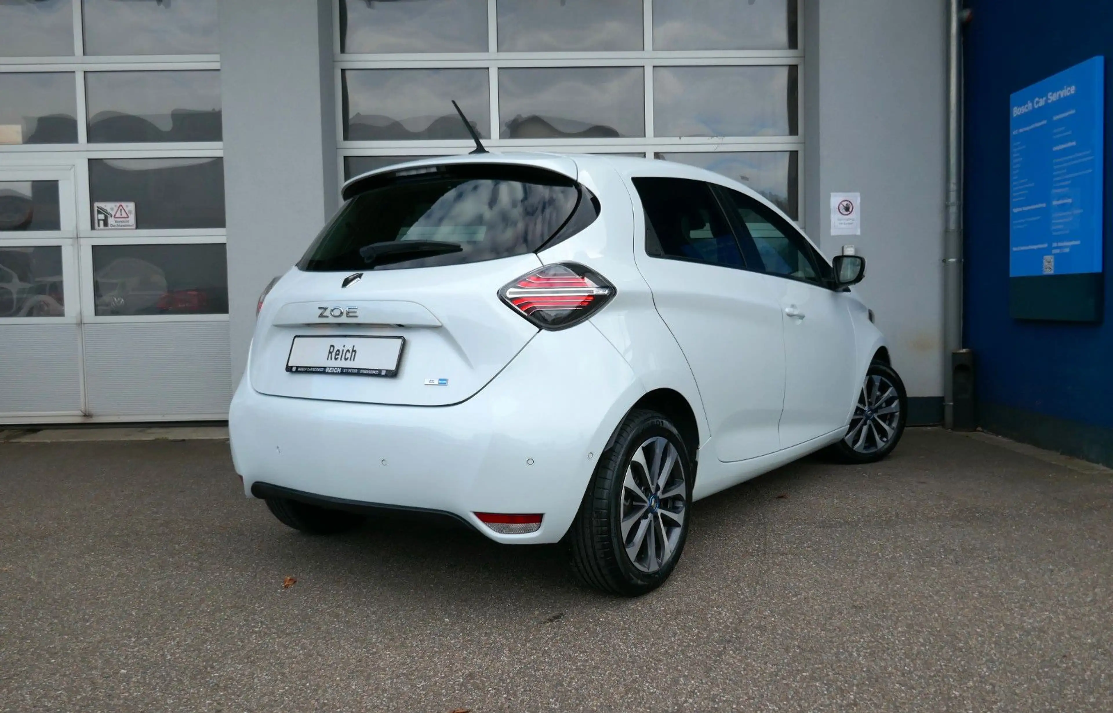 Renault ZOE (Kaufbatterie) Z.E. 50 INTENS CCS STANDHZ — photo 4
