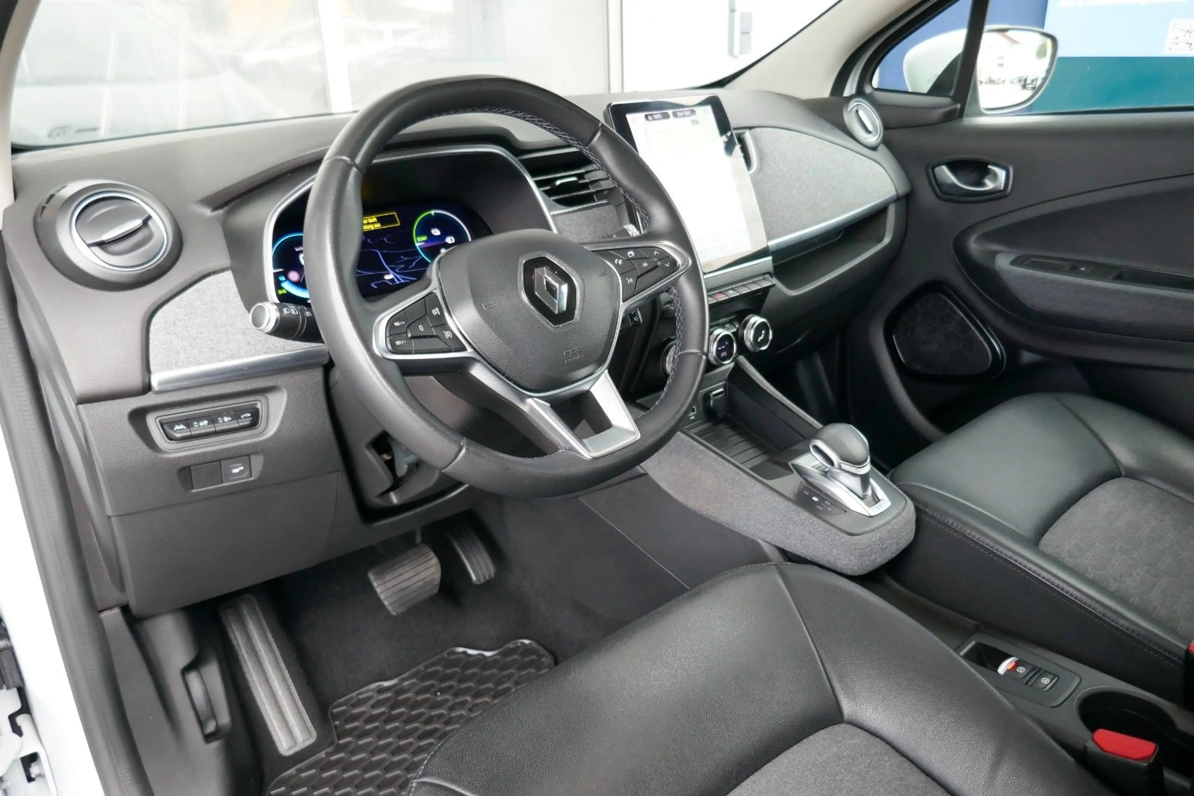 Renault ZOE (Kaufbatterie) Z.E. 50 INTENS CCS STANDHZ — photo 6