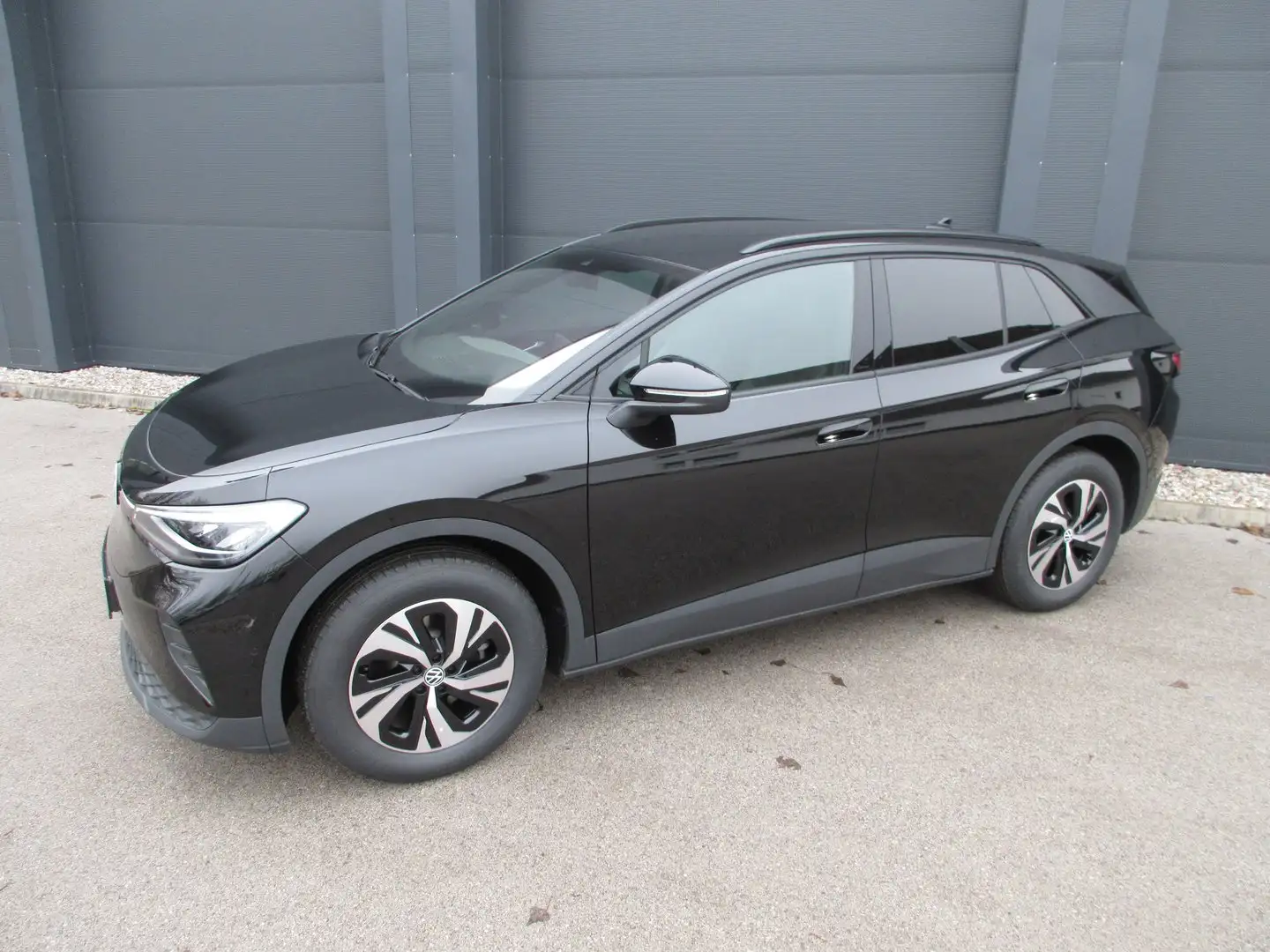 Volkswagen ID.4 Pure 125 kW Business Schwarz - 2
