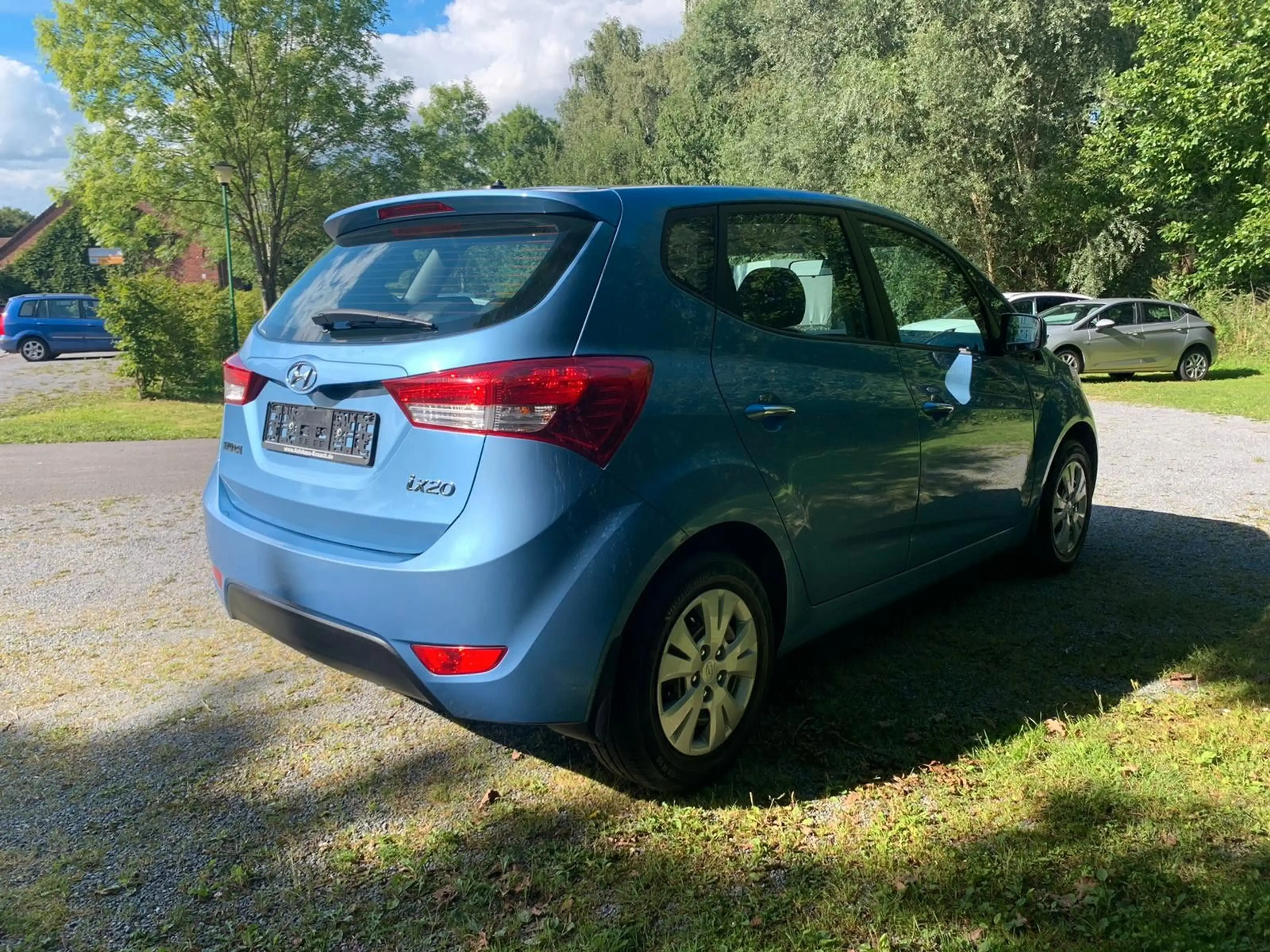 Hyundai iX20 1.6 Style — photo 8