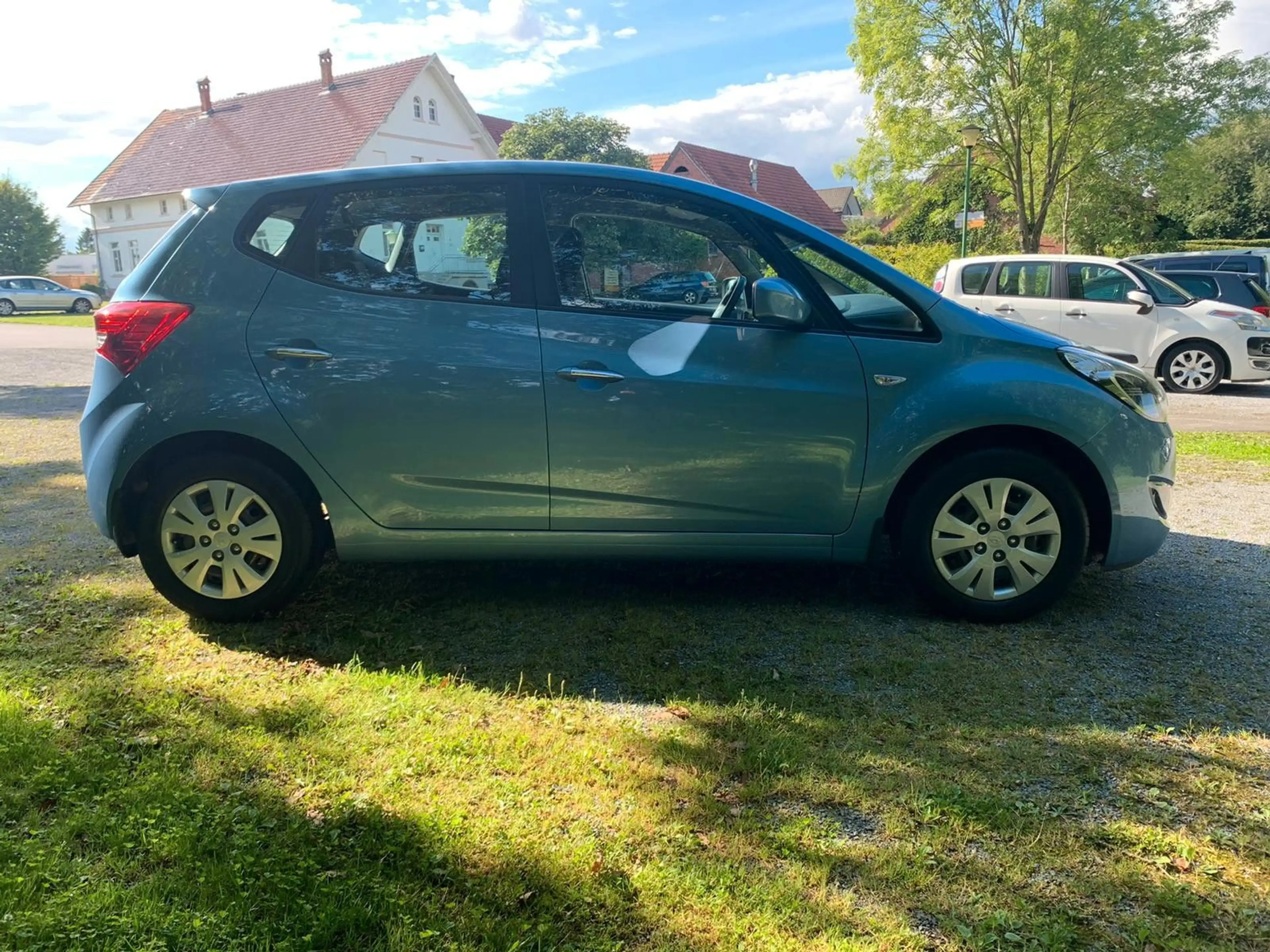 Hyundai iX20 1.6 Style — photo 5