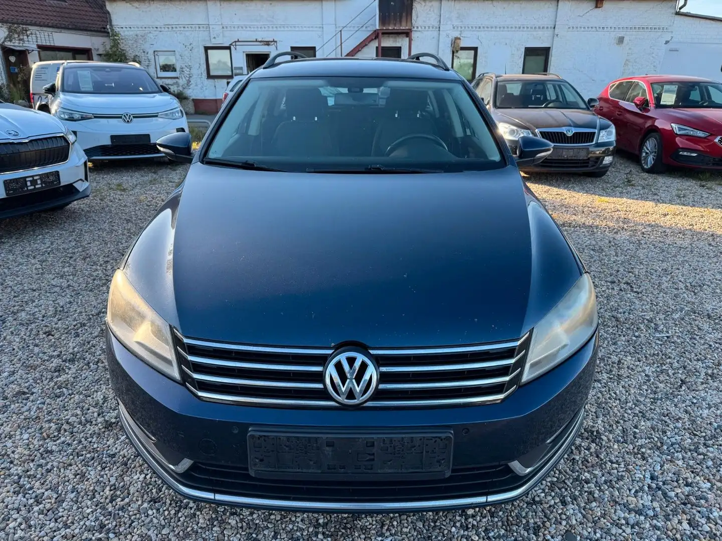 Volkswagen Passat Variant Passat 2.0 TDI Var. Comf. BM NAVI*PDC*SHZ*GRA Azul - 2