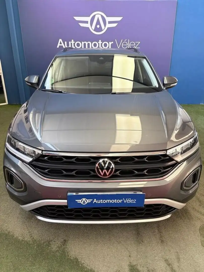 Volkswagen T-Roc 2.0TDI Life 85kW Gris - 2