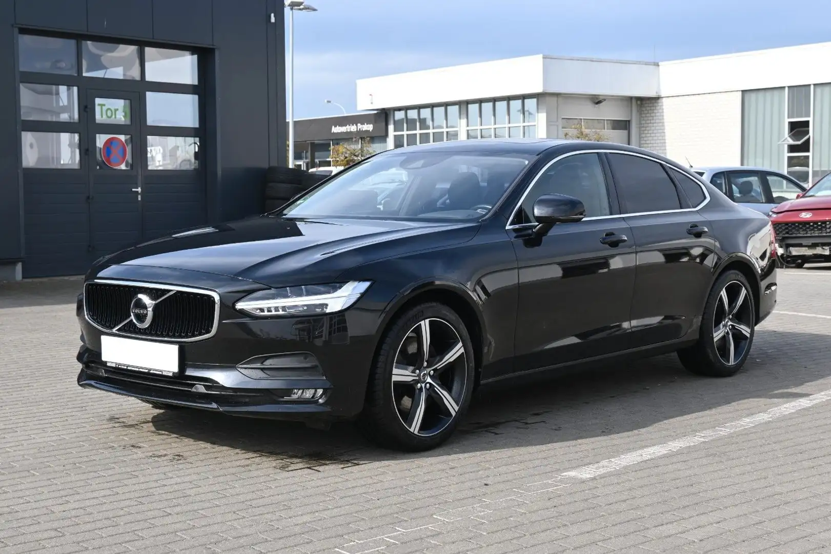 Volvo S90 **Mietkauf**S 90 T5 Lim*Mom*LED*Navi*STHZ*Miete Schwarz - 1