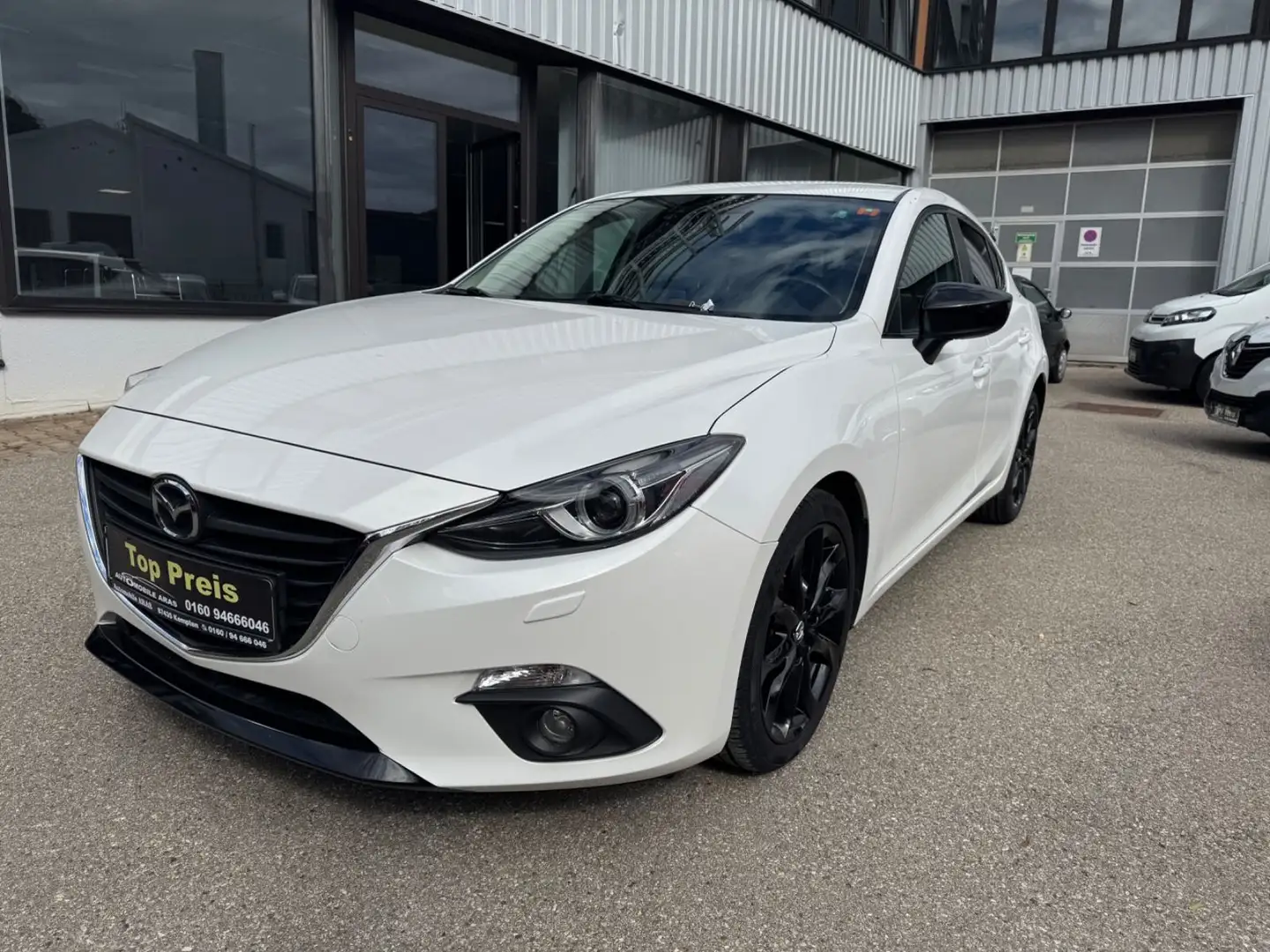 Mazda 3 Lim 2,0 Sports-Line Tüvneu 1hand Euro 6 Leder Weiß - 1