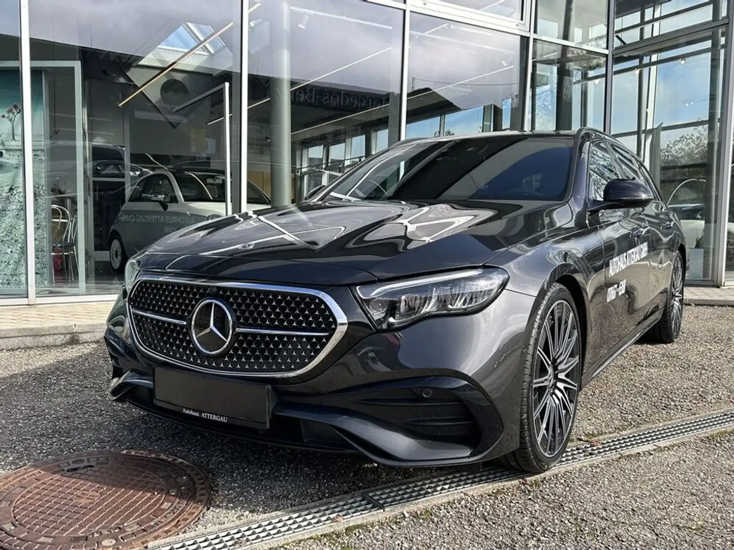 Mercedes-Benz E 220 d AMG Line Advanced °TOP AUSSTATTUNG° Grijs - 1