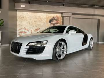 V8 MANUALE