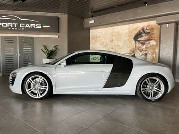 4.2 FSI v8 420cv Cambio MANUALE