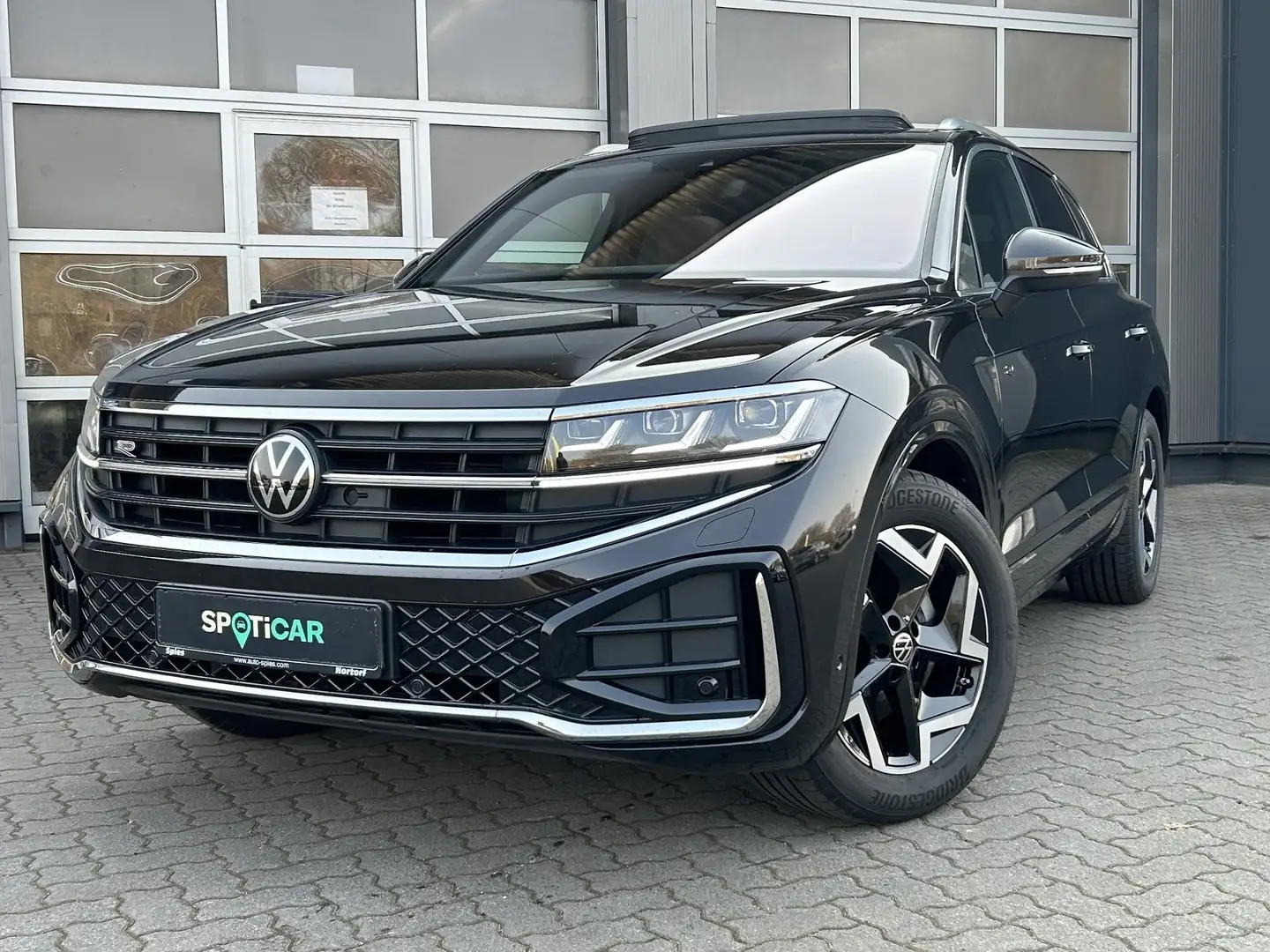 Volkswagen Touareg 3.0 TDI R-Line Matrix Panorama Massage Braun - 2