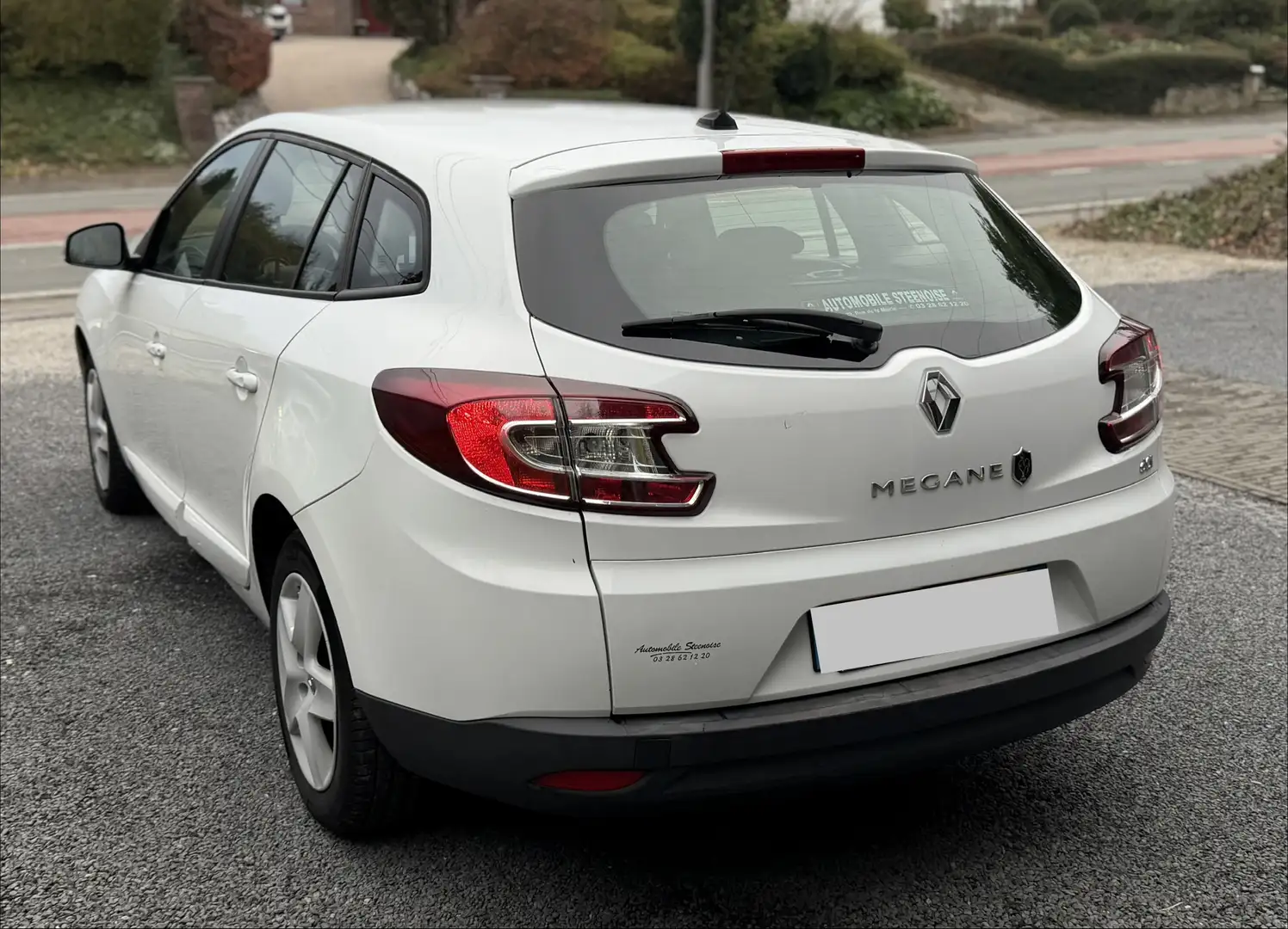 Renault Megane Mégane Estate III 1.5 dCi 110 Energy eco2 Business Blanc - 2