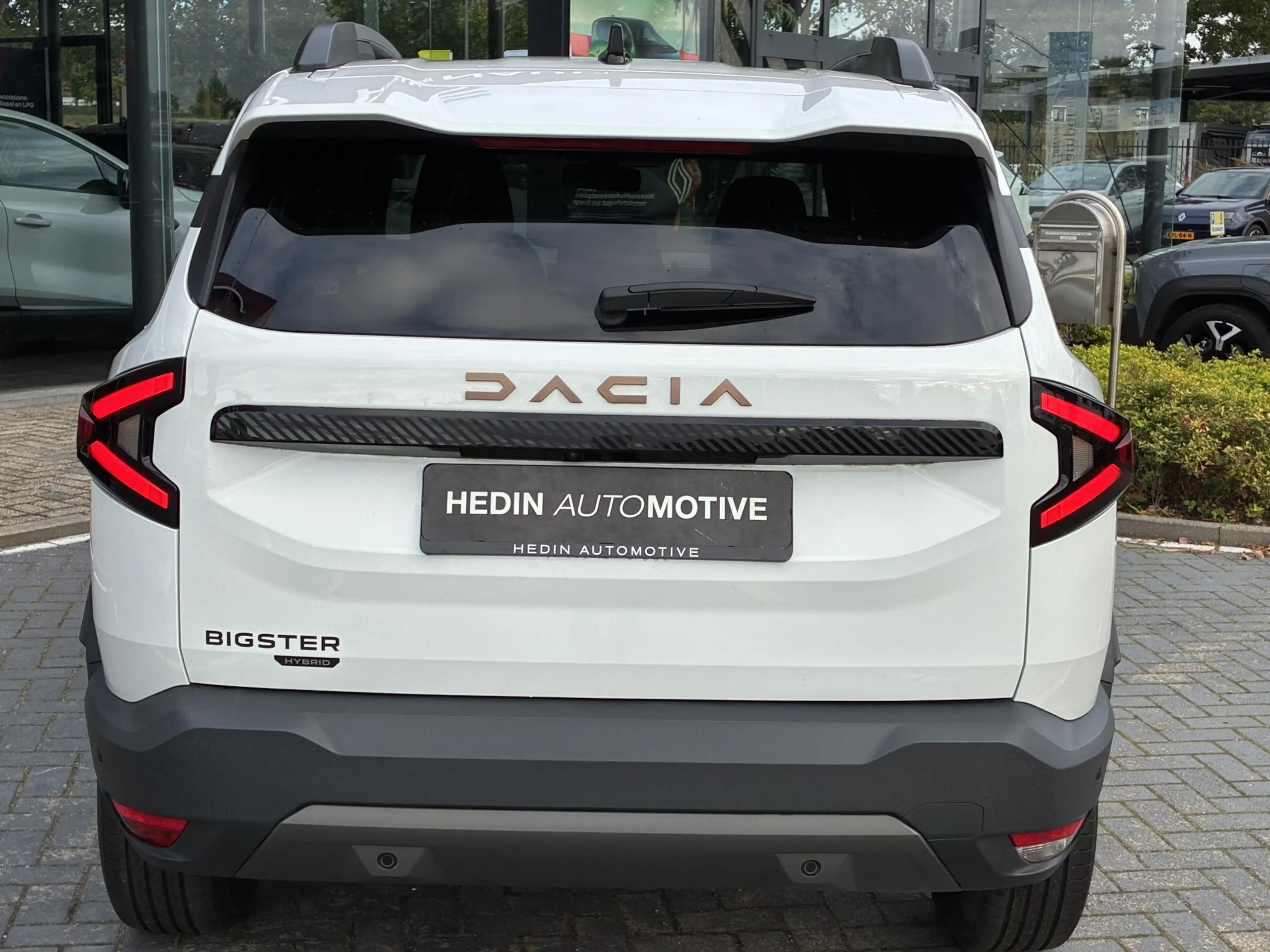 Dacia Bigster 1.8 Hybrid 155 Extreme | Stoelverwarming | Apple c — photo 9