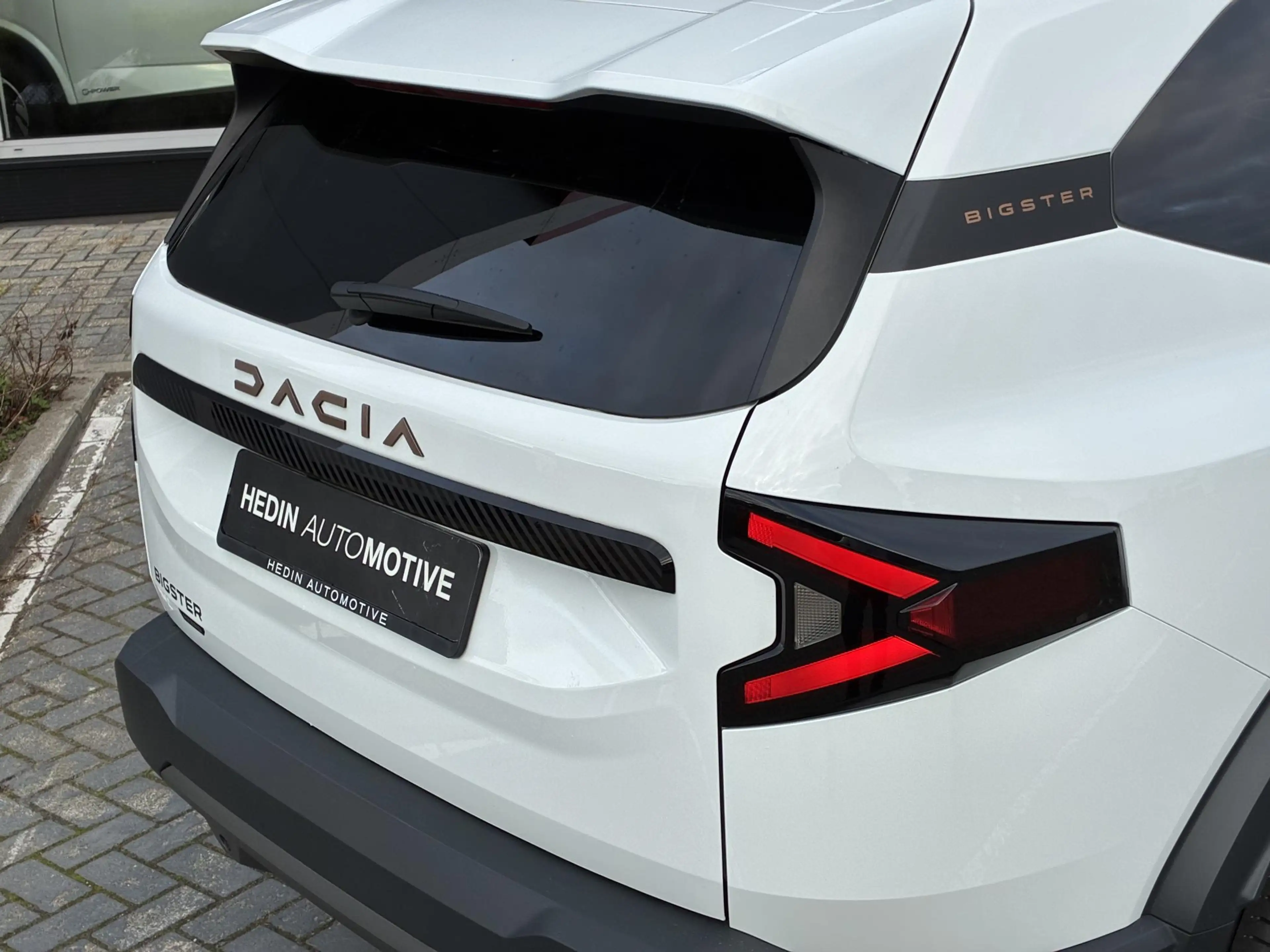 Dacia Bigster 1.8 Hybrid 155 Extreme | Stoelverwarming | Apple c — photo 6