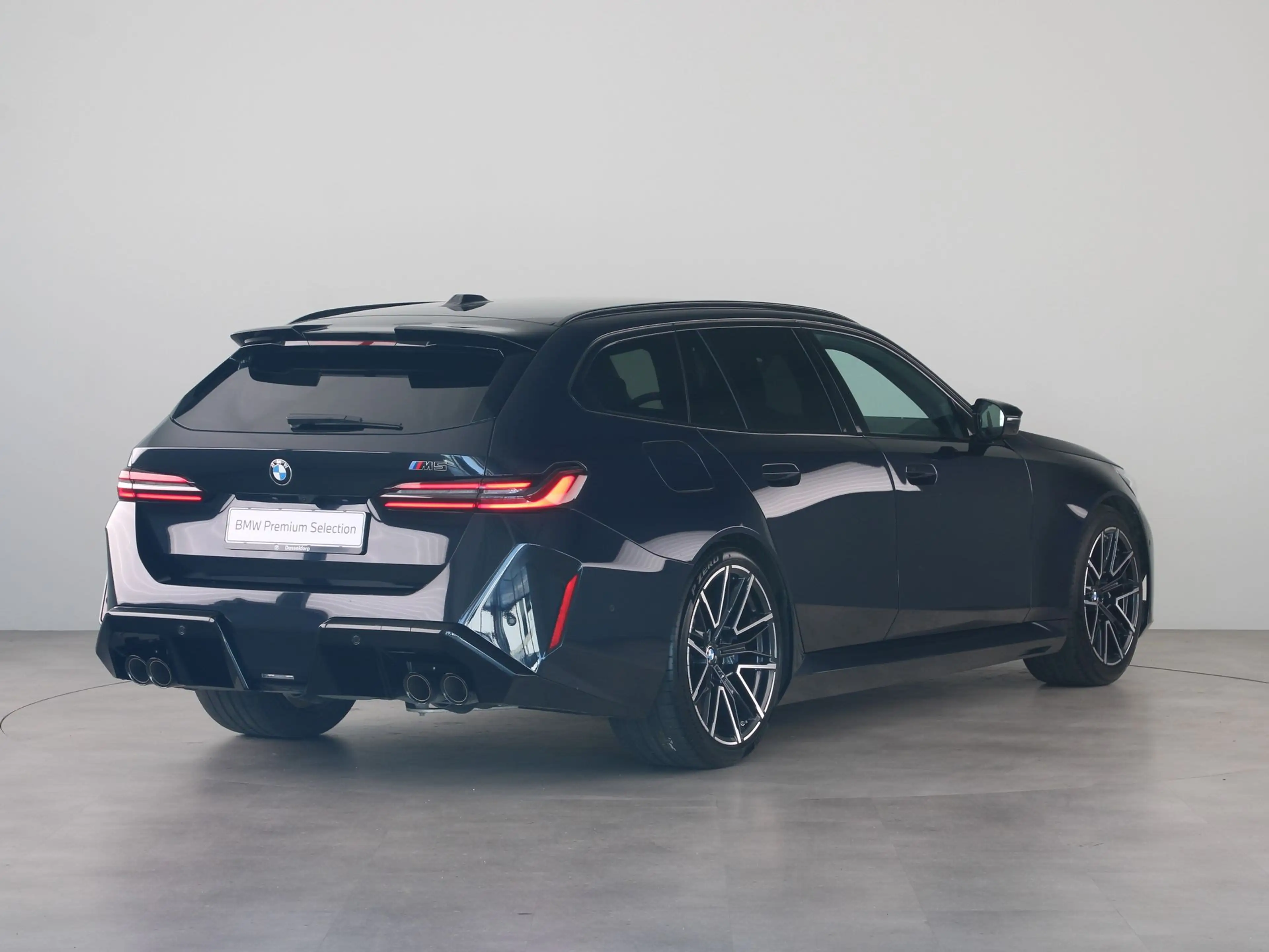 BMW M5 Touring SoH 100% — photo 11