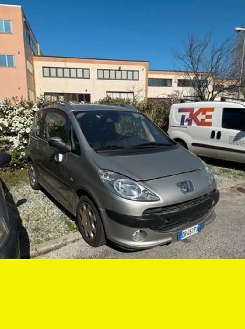 Peugeot 1007 - 2