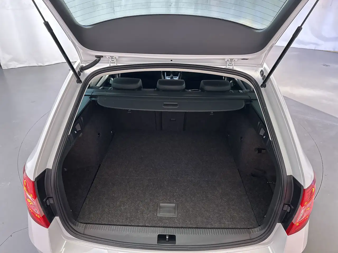 Skoda Octavia Combi 1.5 TSI 150pk DSG Greentech Business Edition, миниатюра 18