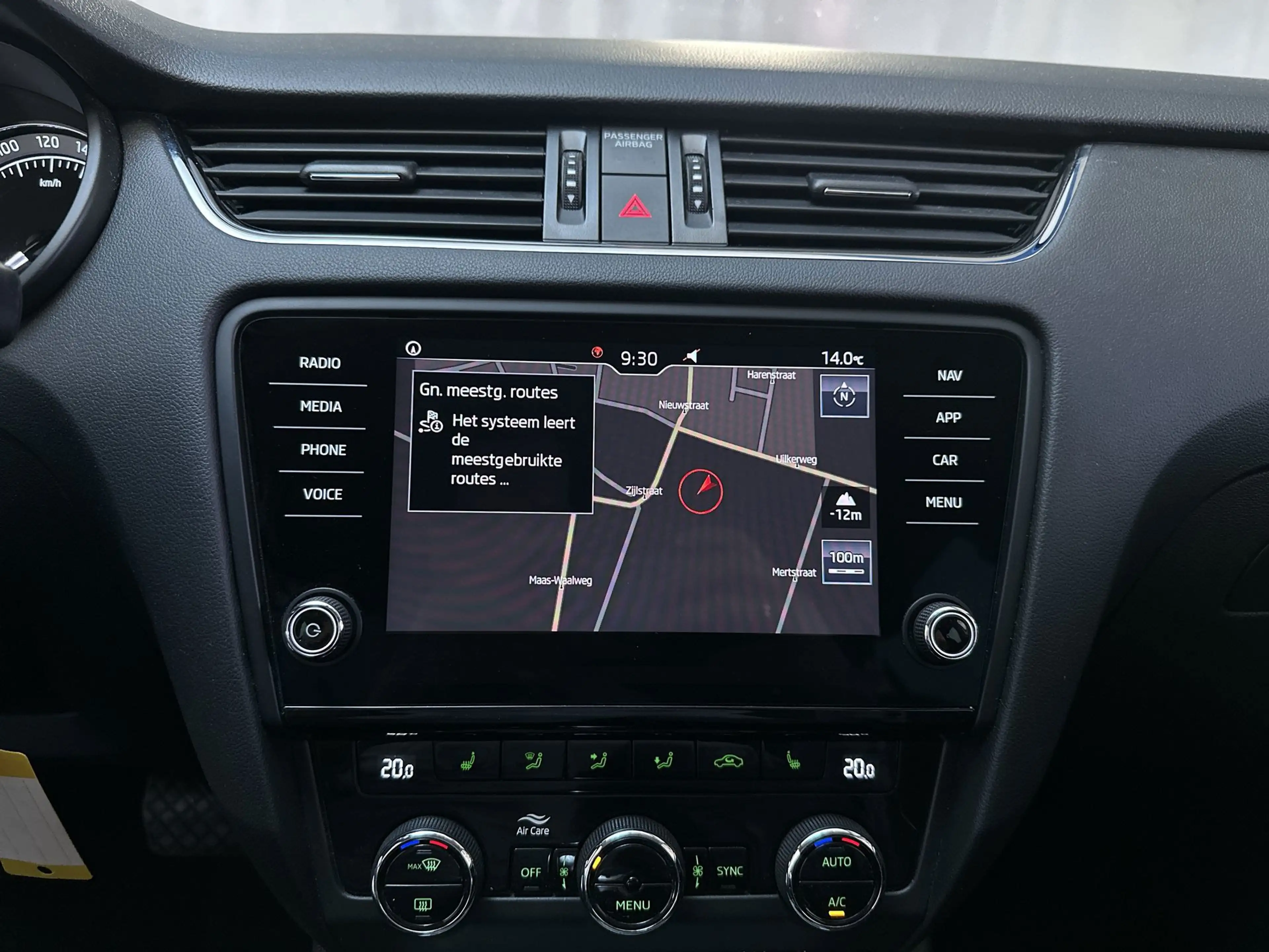 Skoda Octavia Combi 1.5 TSI 150pk DSG Greentech Business Edition — photo 9
