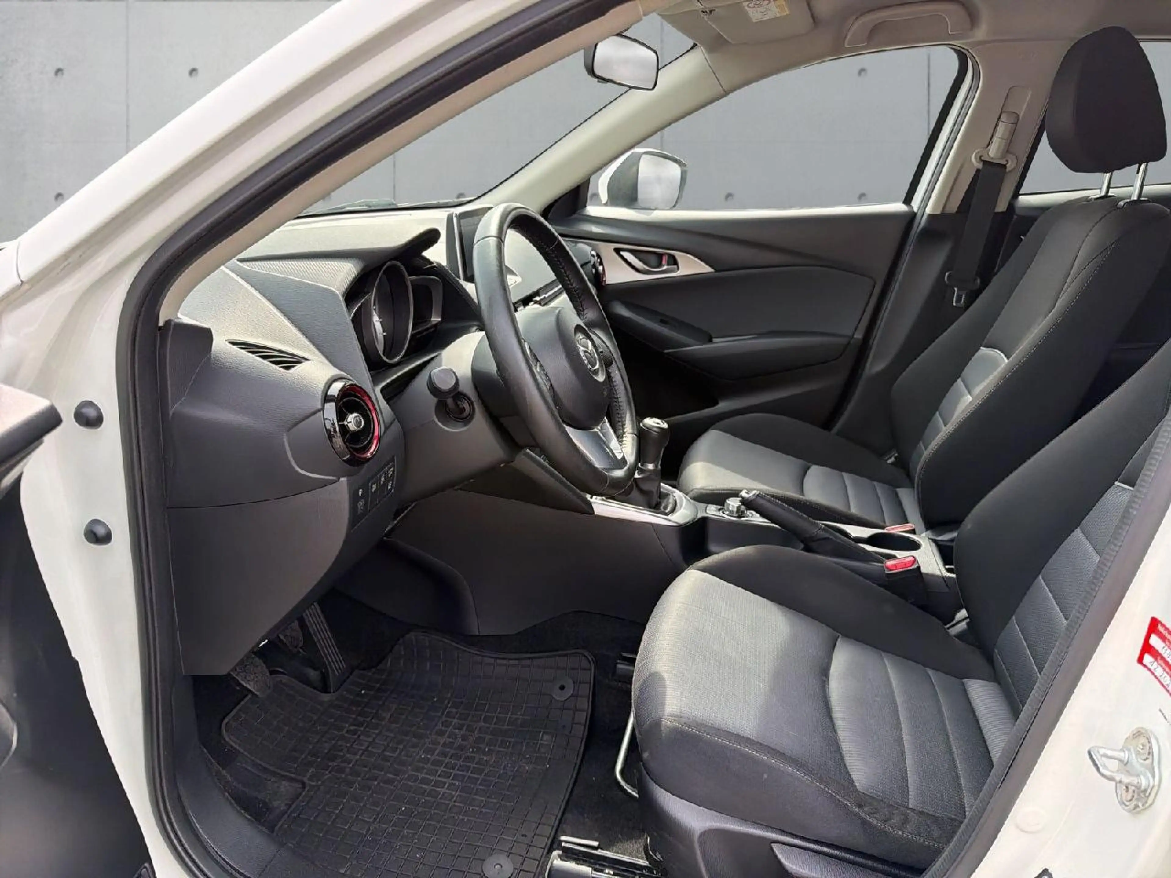 Mazda CX-3 Exclusive-Line — photo 9