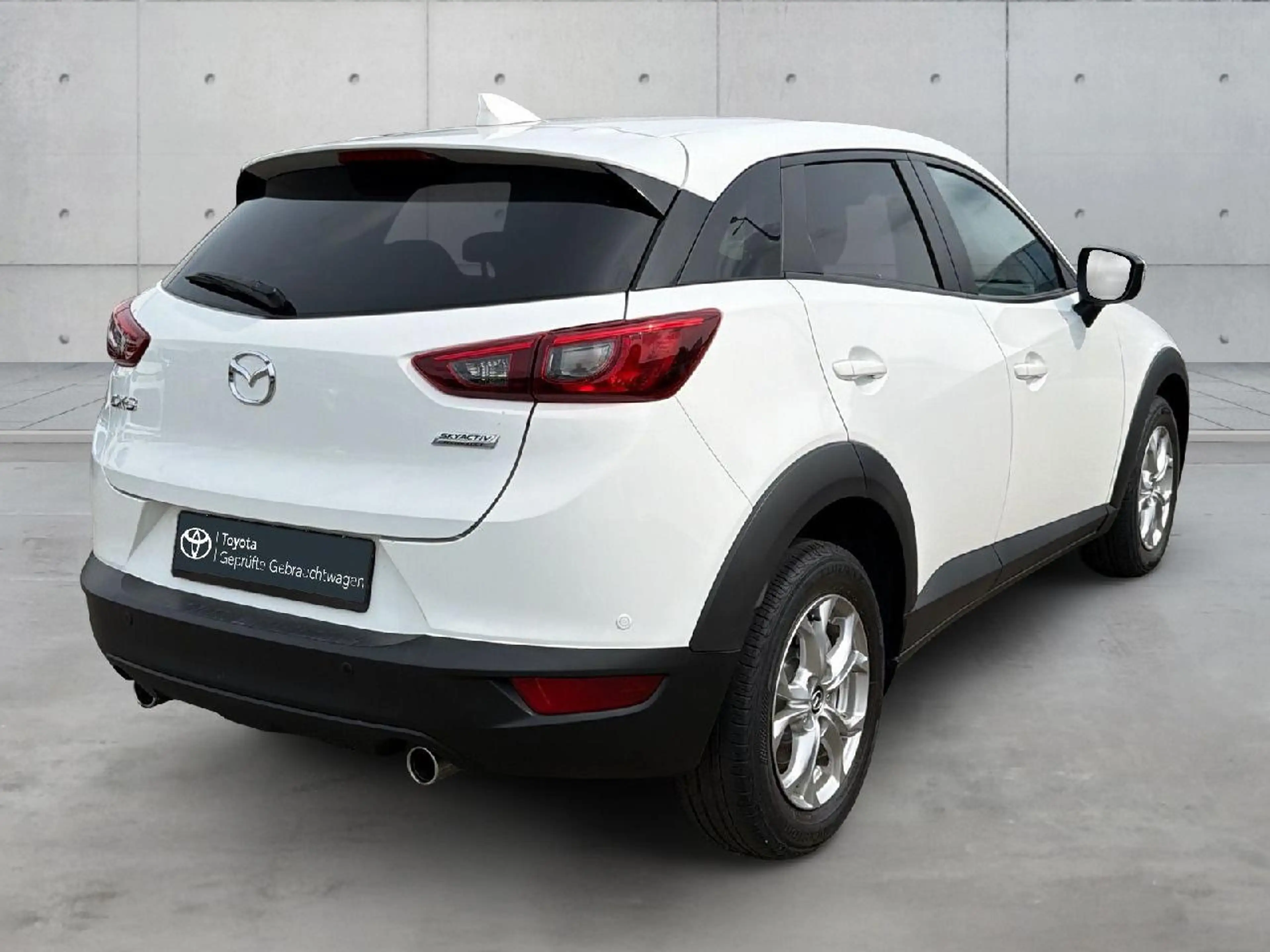 Mazda CX-3 Exclusive-Line — photo 2