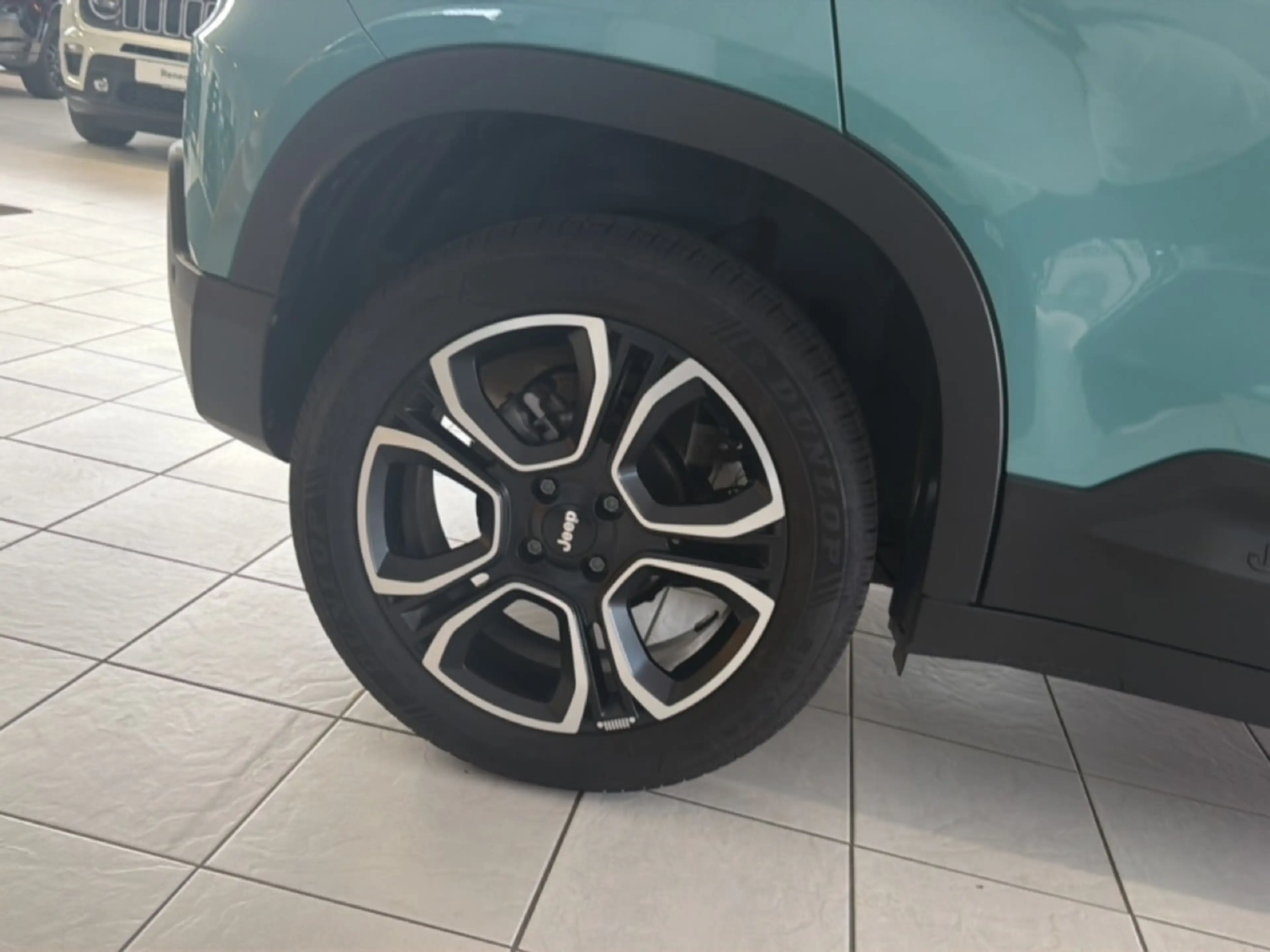 Jeep Avenger Altitude Navi JBL 360 Kamera LED ACC El. Heckklapp — photo 11