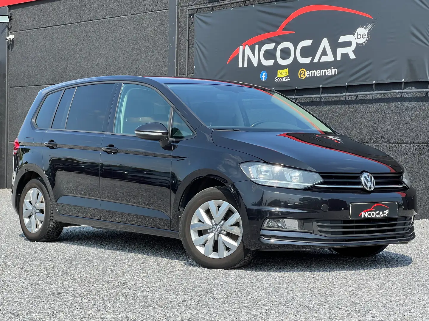 Volkswagen Touran 1.6 TDi SCR Trendline * Noir - 1