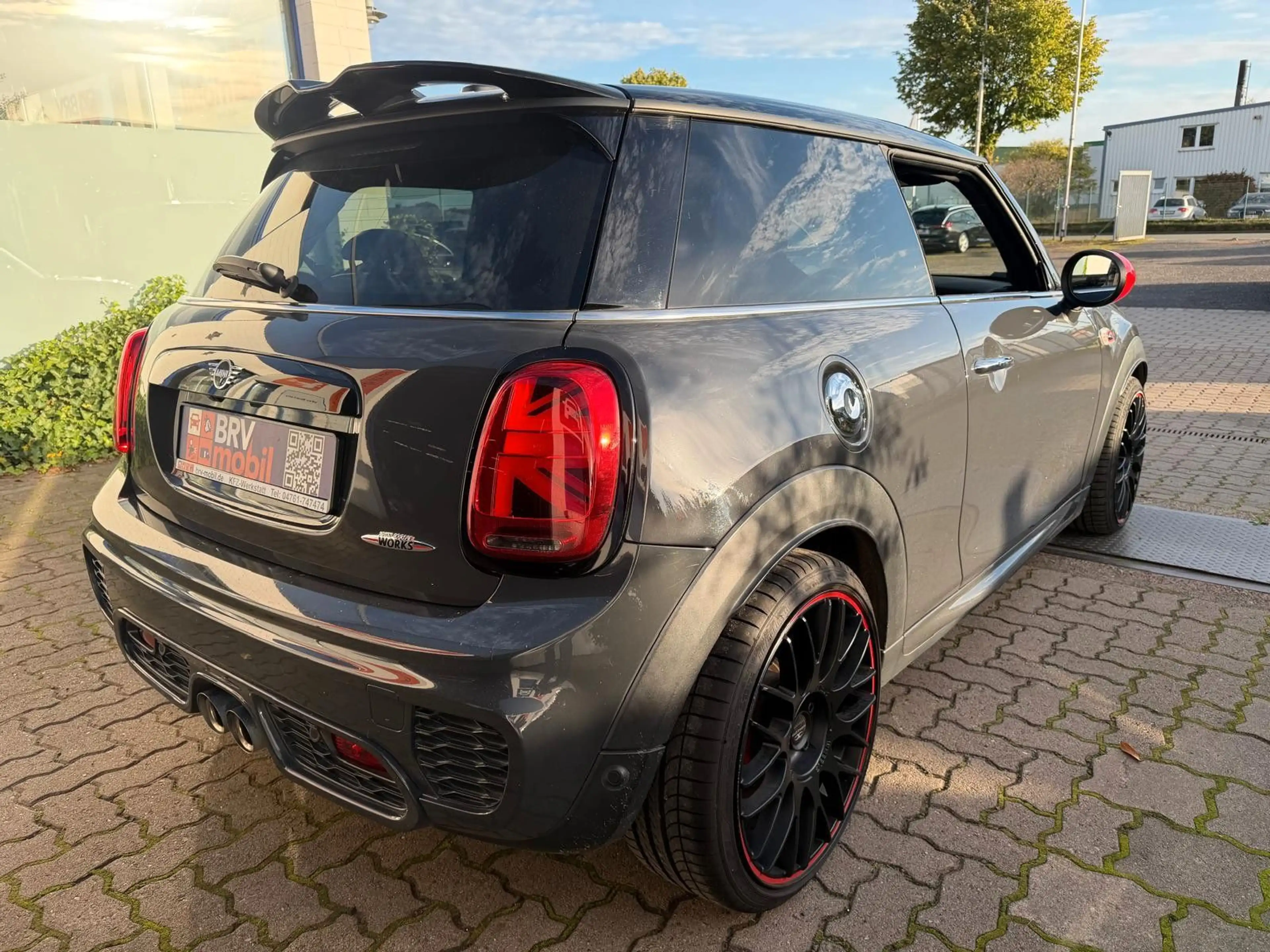 MINI John Cooper Works MINI John Cooper Works/Navi/Pano/SHZ/MFL/R-Kam. — photo 3