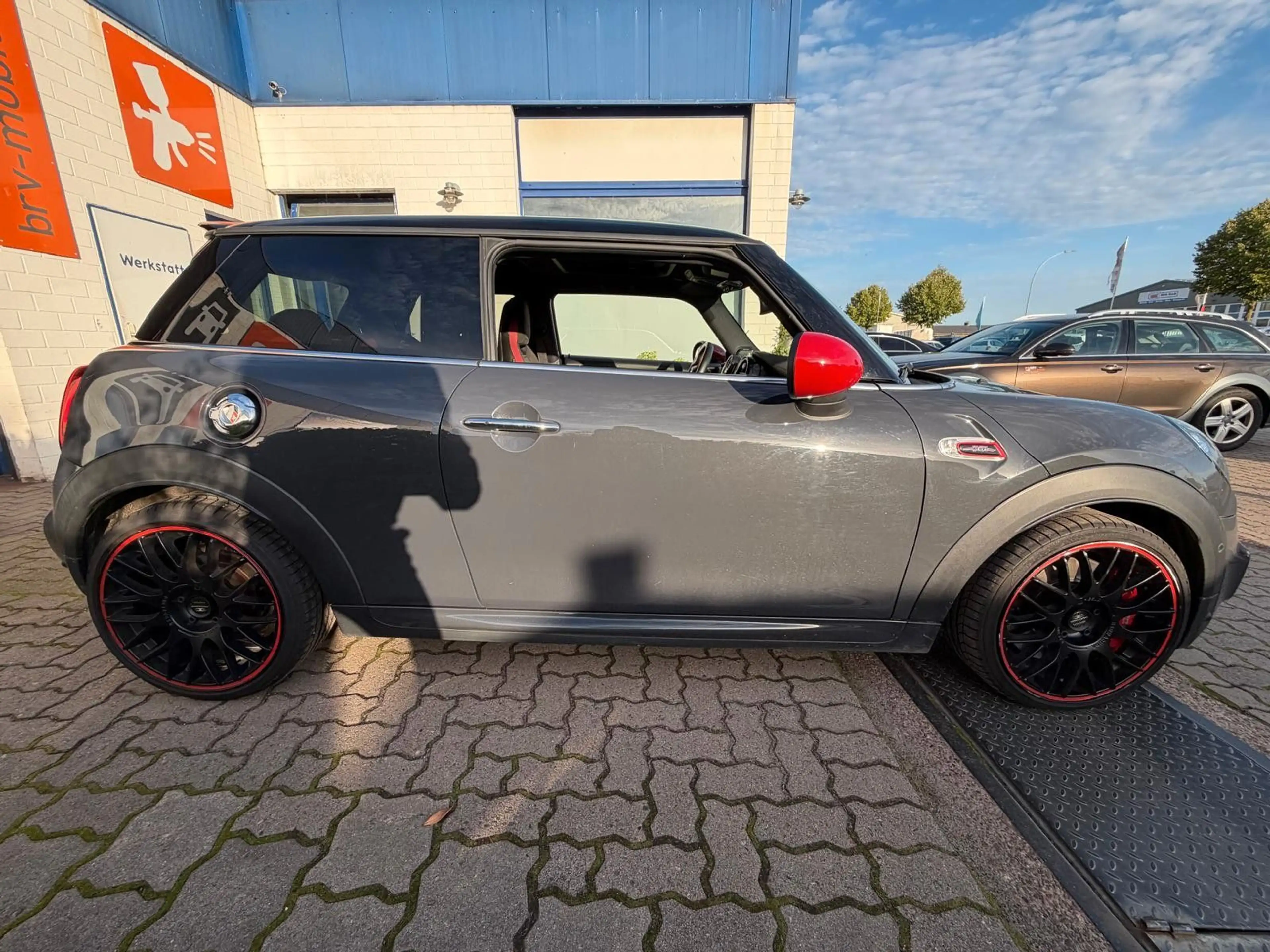 MINI John Cooper Works MINI John Cooper Works/Navi/Pano/SHZ/MFL/R-Kam. — photo 4
