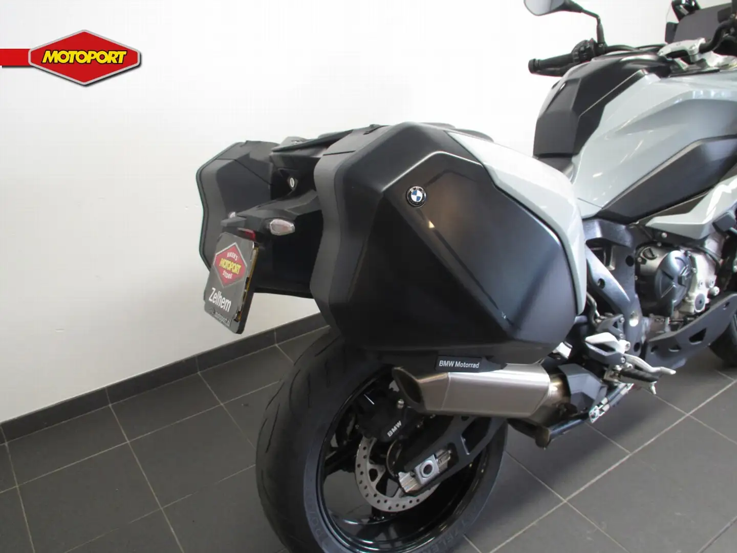 BMW S 1000 XR Wit - 2